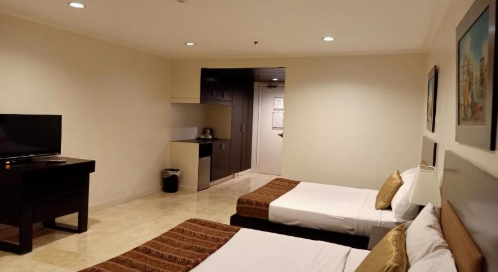 Paragon Tower Hotel Image 40